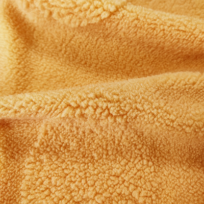 Afwijking Gebreide Sherpa-de Polyester Gele Jacquard van de Vachtstof 100% voor Kledingstuk