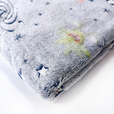 100% de Vachtstof 150D 350gsm van het polyesterflanel voor Beddegoed Warme Deken