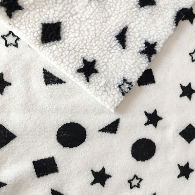 Zwart-wit die Sherpa-de Jacquardgaren van de Vachtstof voor Backoack-Vloer Mats Pillow wordt geverft